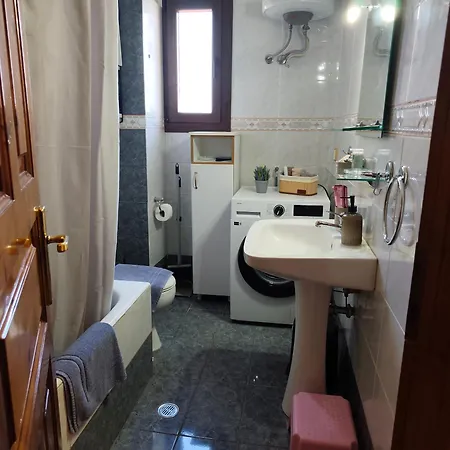 Apartament Yades *