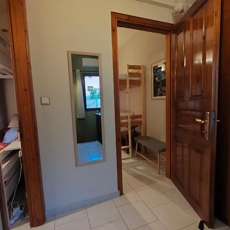 Apartament Yades *